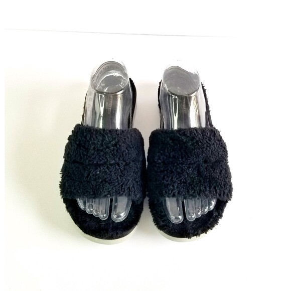 UGG Fluff Yeah Slide Black Slipper Sandal Sz 7 38 Sheepskin Fur Gray Soles - Picture 6 of 14